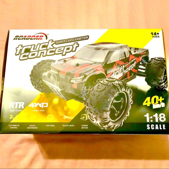 Enoze Off Road Remote Control Model 9300E Truck Concept Super Car Exhibition - Picture 5 of 5